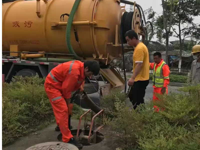 天府新区清理排污管道 污水池清理 化粪池清淤